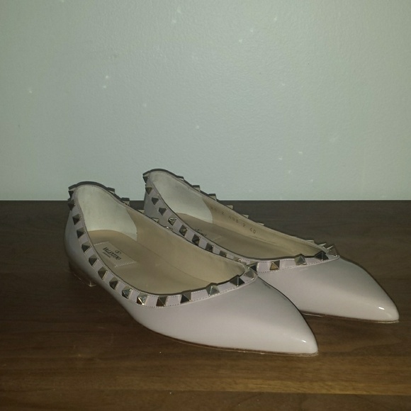 Valentino Garavani Shoes - Valentino Garavani Rockstud Ballerina Flat size 40